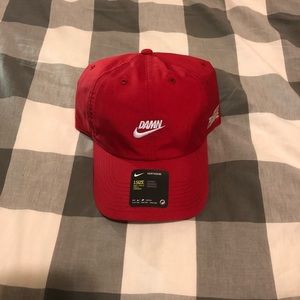 nike damn cap